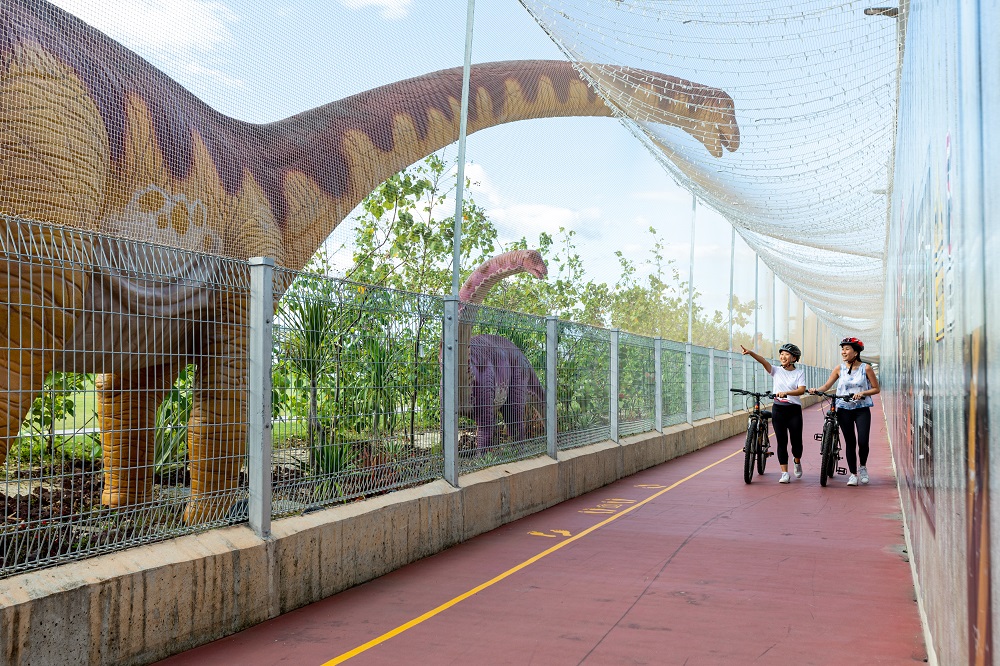 jurassic mile changi airport connector